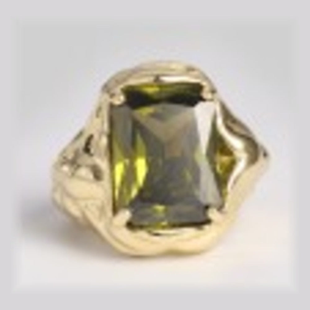 Melt Signet Ring in 18K gold vermeil with green tourmaline